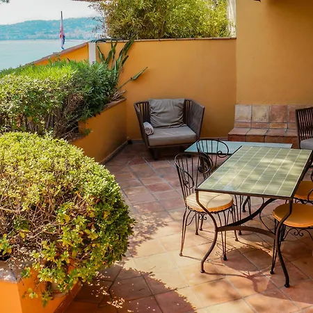 La Pérouse Baie Des Anges 4*