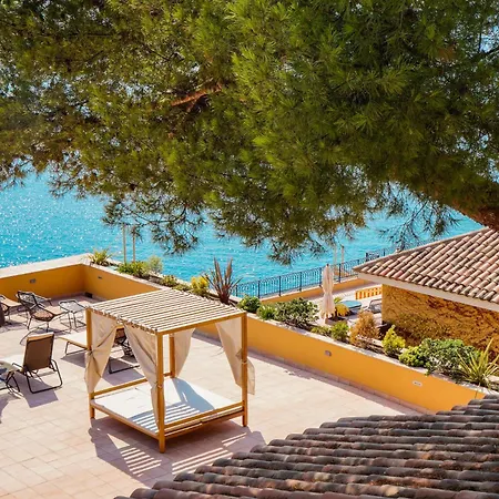 La Pérouse Baie Des Anges Hotel