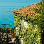 La Perouse Baie Des Anges