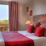 Hotel La Perouse Baie Des Anges 4*