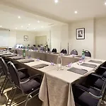Hotel La Perouse Baie Des Anges 4*