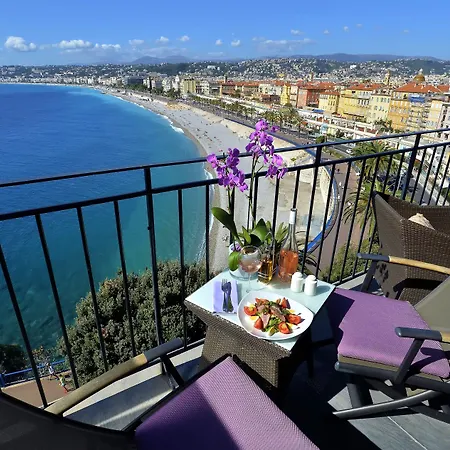 Hotel La Perouse Baie Des Anges Nizza