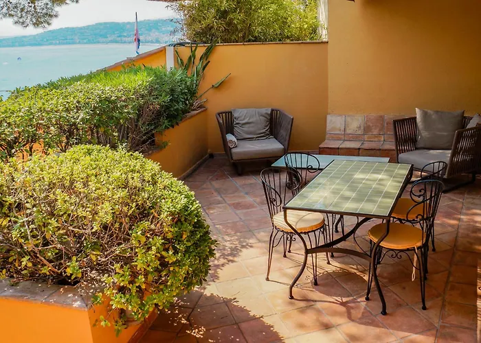 La Perouse Baie Des Anges 4*