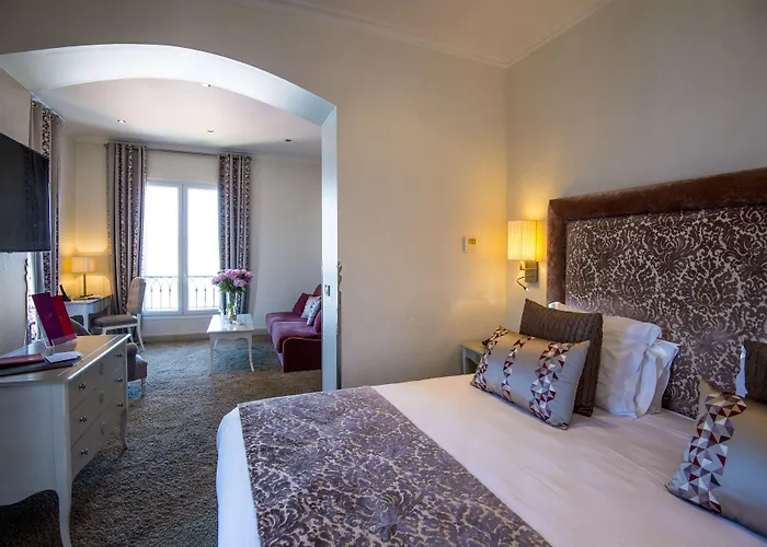 La Perouse Baie Des Anges 4*