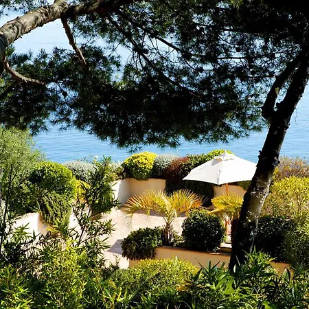 Hotel La Perouse Baie Des Anges Nice