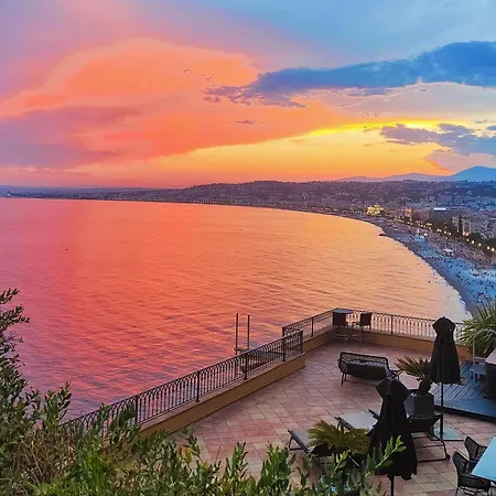Hotel La Perouse Baie Des Anges