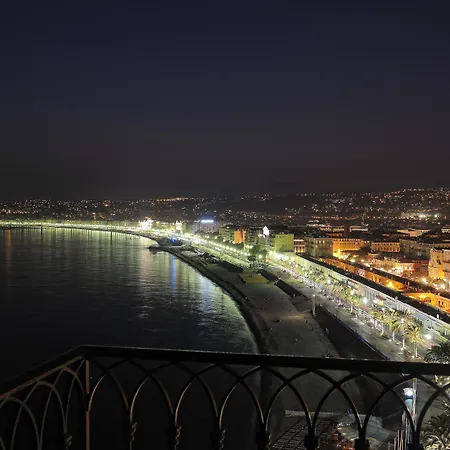 La Perouse Baie Des Anges 4* نيس